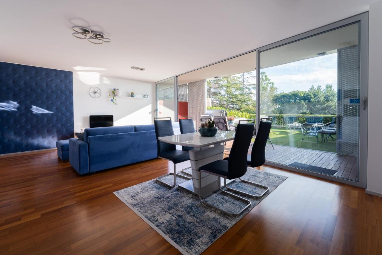 Apartments Feral ปอร์โตรอซ ภายนอก รูปภาพ