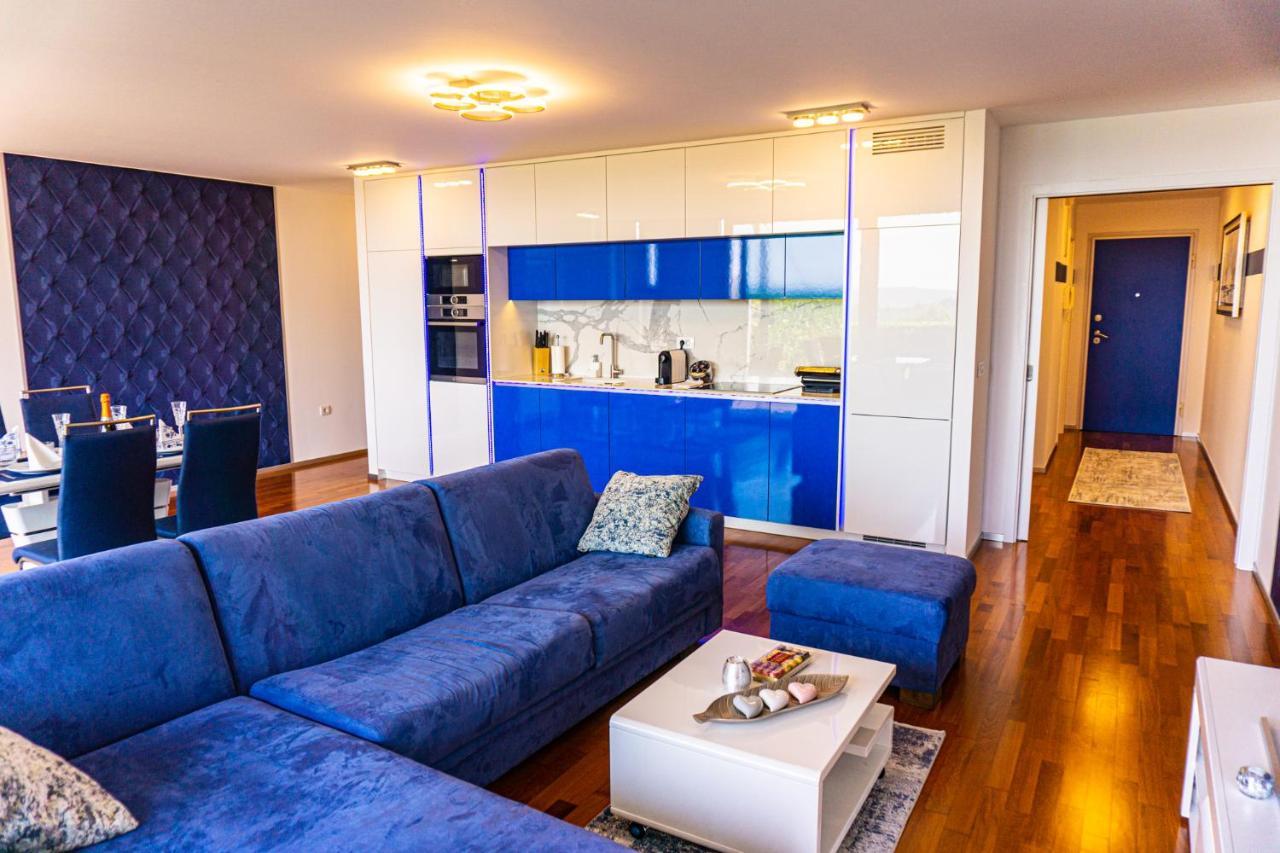 Apartments Feral ปอร์โตรอซ ภายนอก รูปภาพ